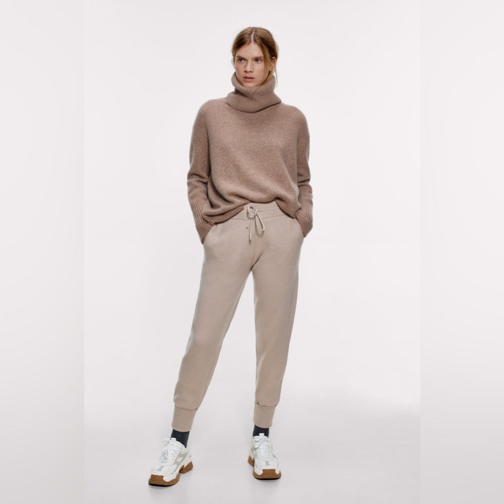 Zara Knit Jogger‎ Drawstring High-Waisted Nude Size M Sweatpants